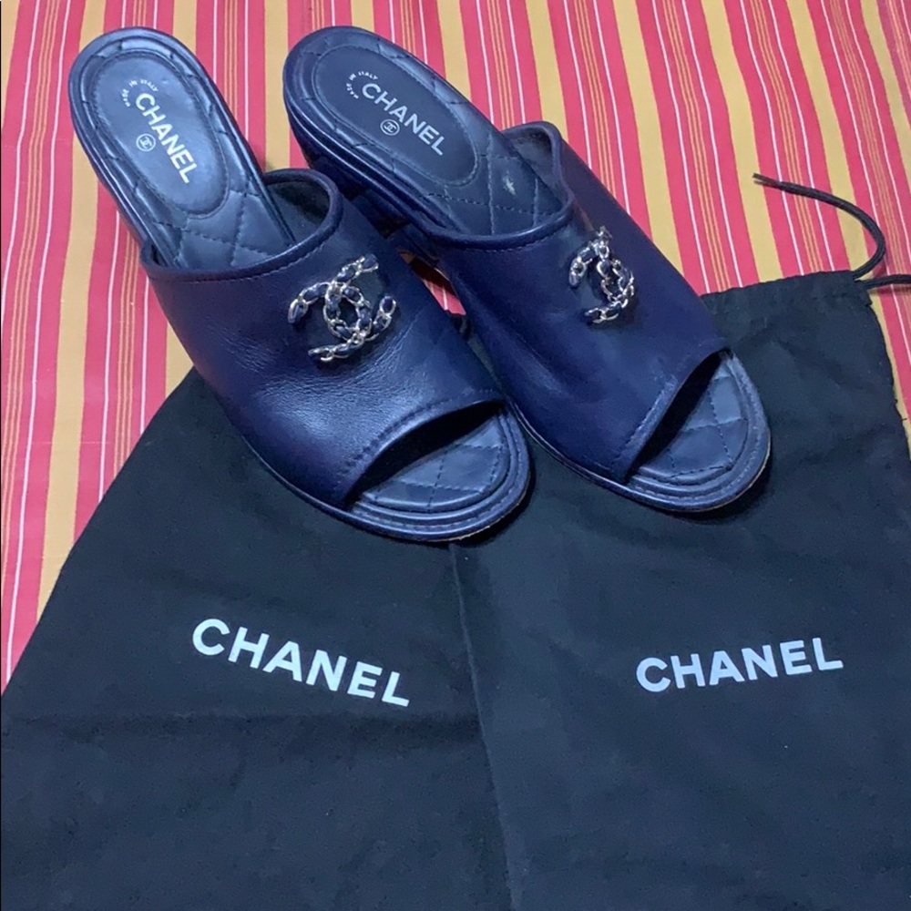 Navy Calfskin Quilt Wedge Chanel